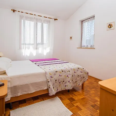 Iva Apartmán